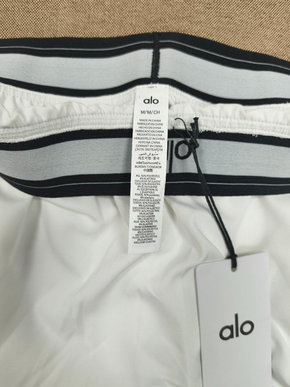 Alo Yoga Match Point White Tennis Skirt NWT Athleisure Essential💓⚾ - Picture 6 of 7